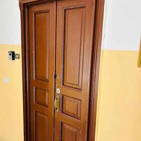 Apartamento Monolocale Vista Mare - Fara's *