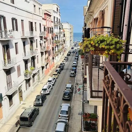 Monolocale Vista Mare - Fara's Lejlighed Bari